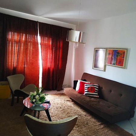 Apartamento Espacoso Localizado No Centro De Angra Dos Reis Luaran gambar